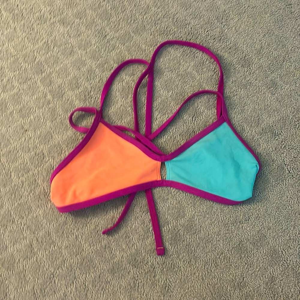 Contrast jolyn vent top